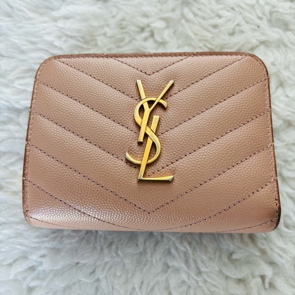 Yves Saint Laurent Cassandra Matellase Blush Grain Leather Compact Wallet - Picture 2 of 16